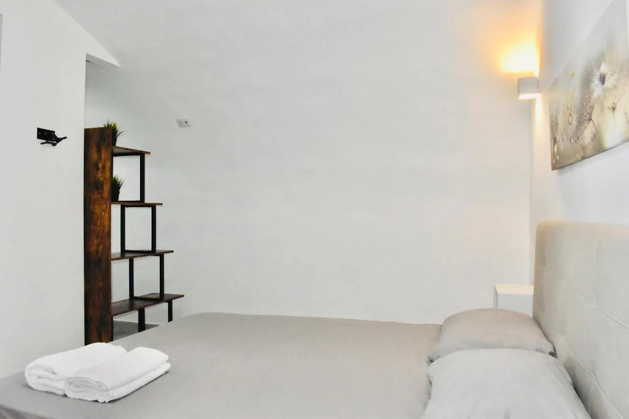 Miral One Apartament Bari