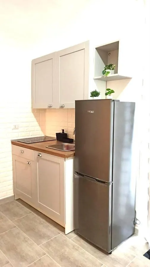 Miral One Apartament Bari Włochy