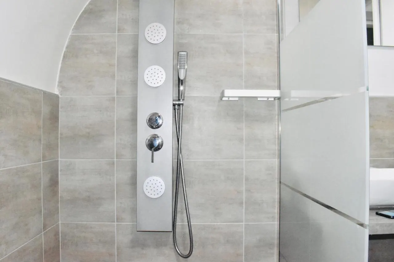 Miral One Apartamento Bari